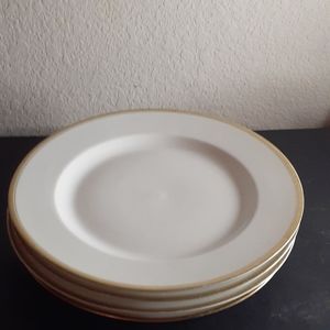 EXQUISITE VTG Turin Bavaria Fine Porcelain 9" Gold Rimmed Dinner Plates Set of 4